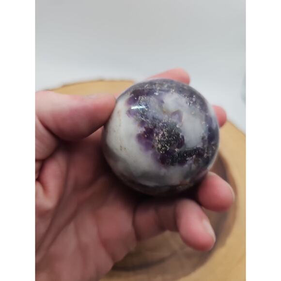 Rainbow Labradorite Sphere .45lb 53mm W/Dragon Stand - Picture 7 of 11